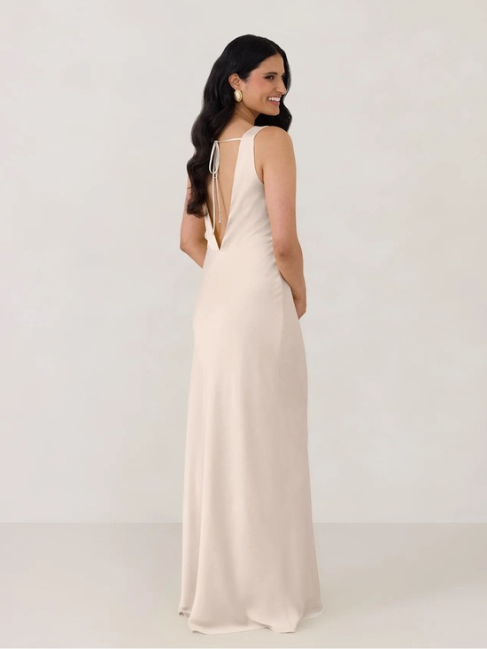 Park & Fifth Dresses & Skirts - Park& Fifth Gracey Maxi Dress Ivory Halter Open Back Size Small NWT